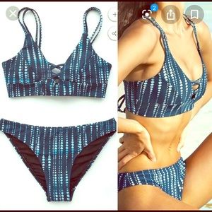 NWT Cupshe Dreamspace Lace-up Bikini